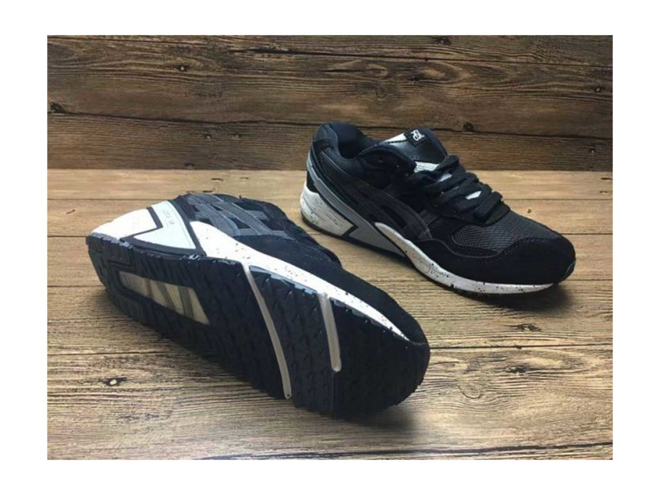 Интернет магазин купить оригинальные кроссовки ASICS GEL-SIGHT TH5C01-9191
